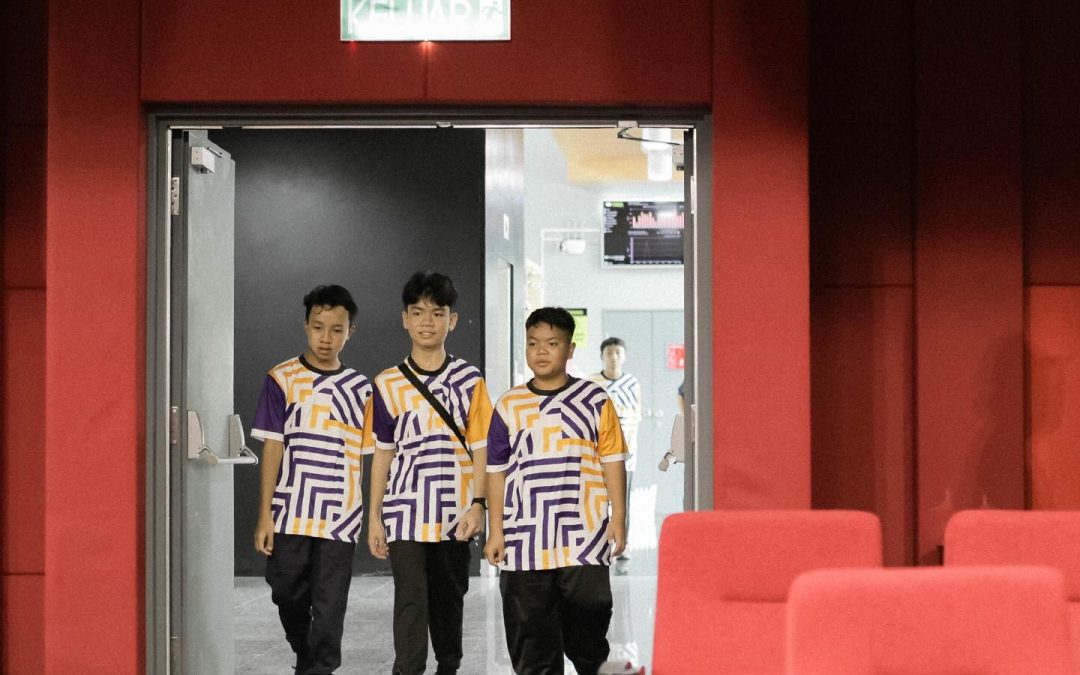 SK Sarikei Explores STEM Innovation at TEGAS Digital Village